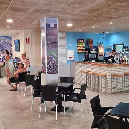 Bonito Apartamento Con Piscina Salou Exteriör bild